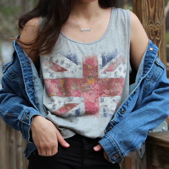 British Flag Tank - Picture 1 of 2